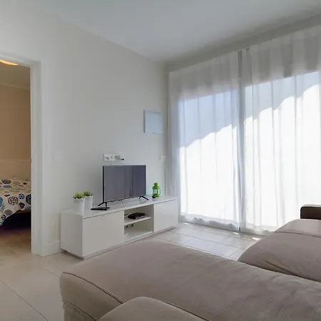 Siroco Puerto Del Carmen Central Location Apartment Tias